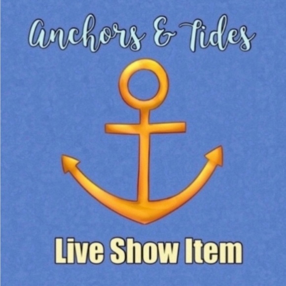 The Limited Blouse Chintzy Floral Pattern Flare Sleeve Top Sz XL NWT Holiday - Picture 8 of 8